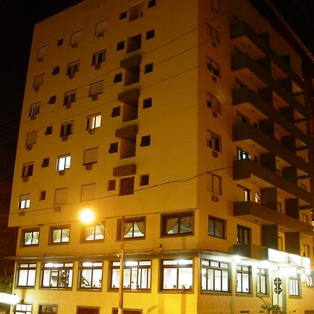 A Furninha Hotel Торес Екстериор снимка