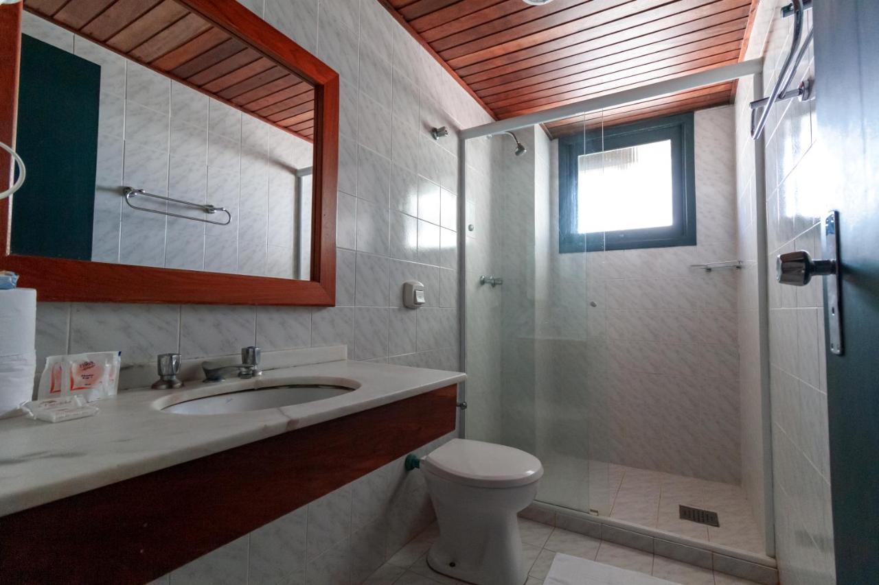 A Furninha Hotel Торес Екстериор снимка