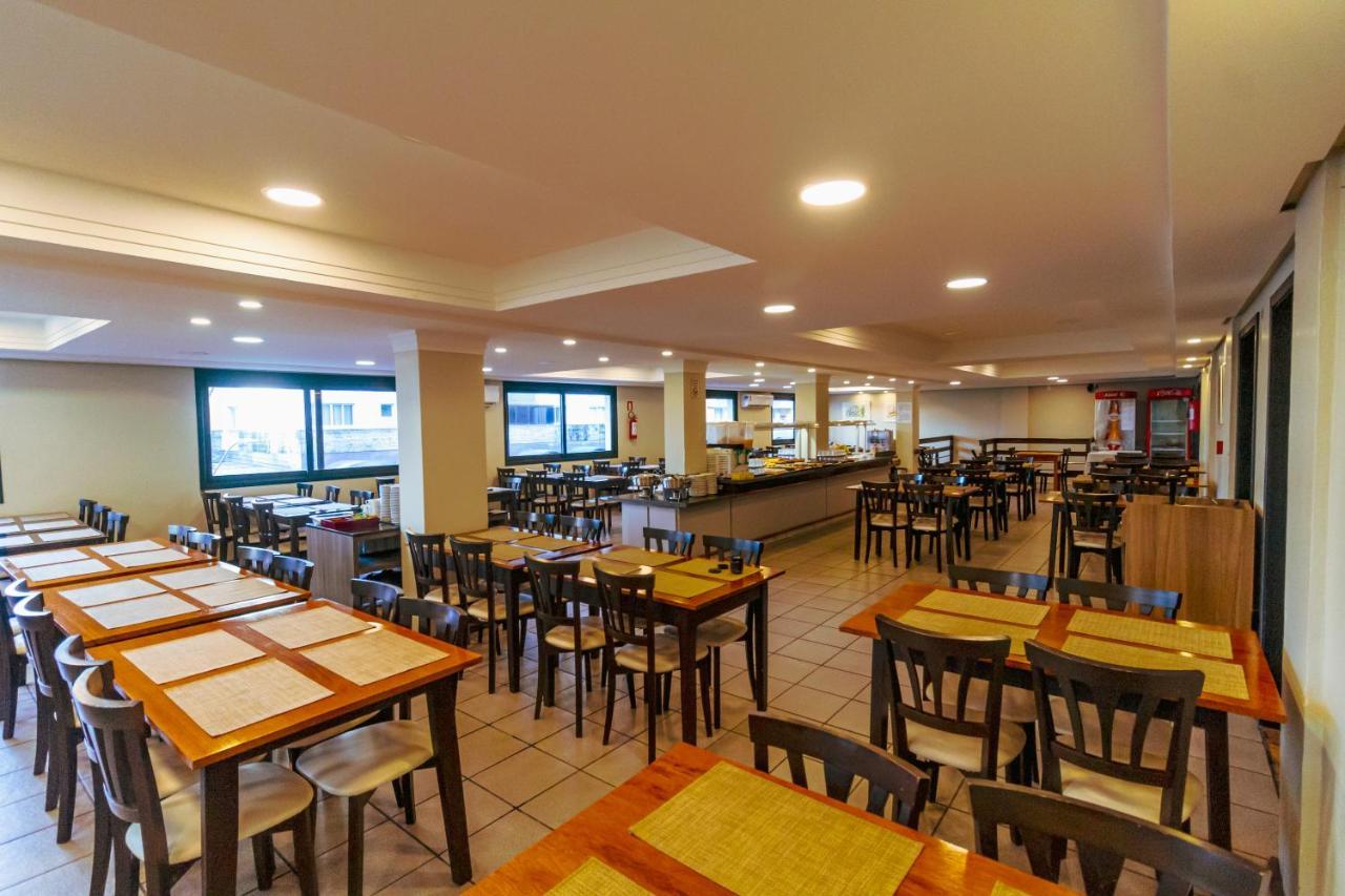 A Furninha Hotel Торес Екстериор снимка