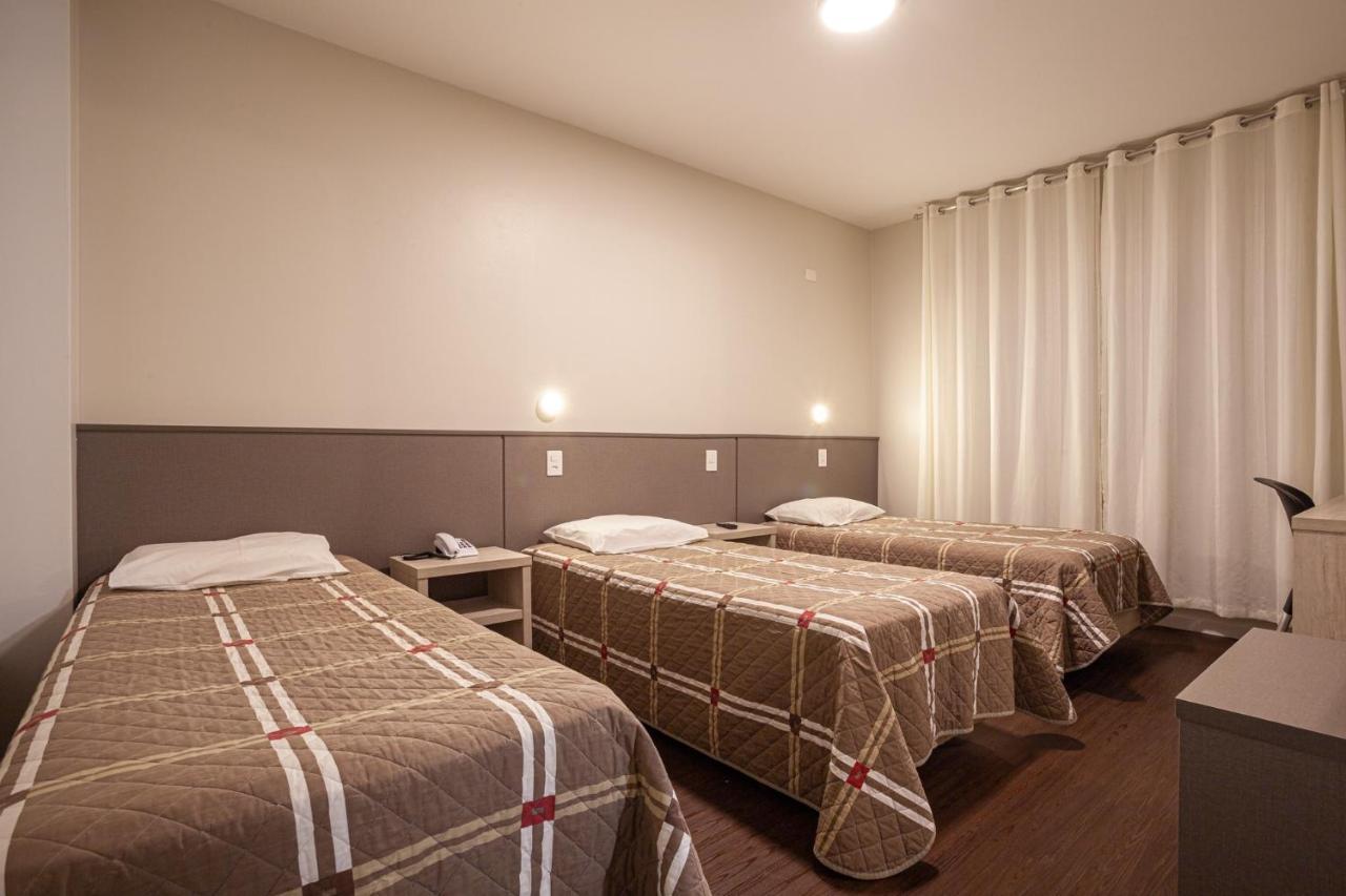 A Furninha Hotel Торес Екстериор снимка