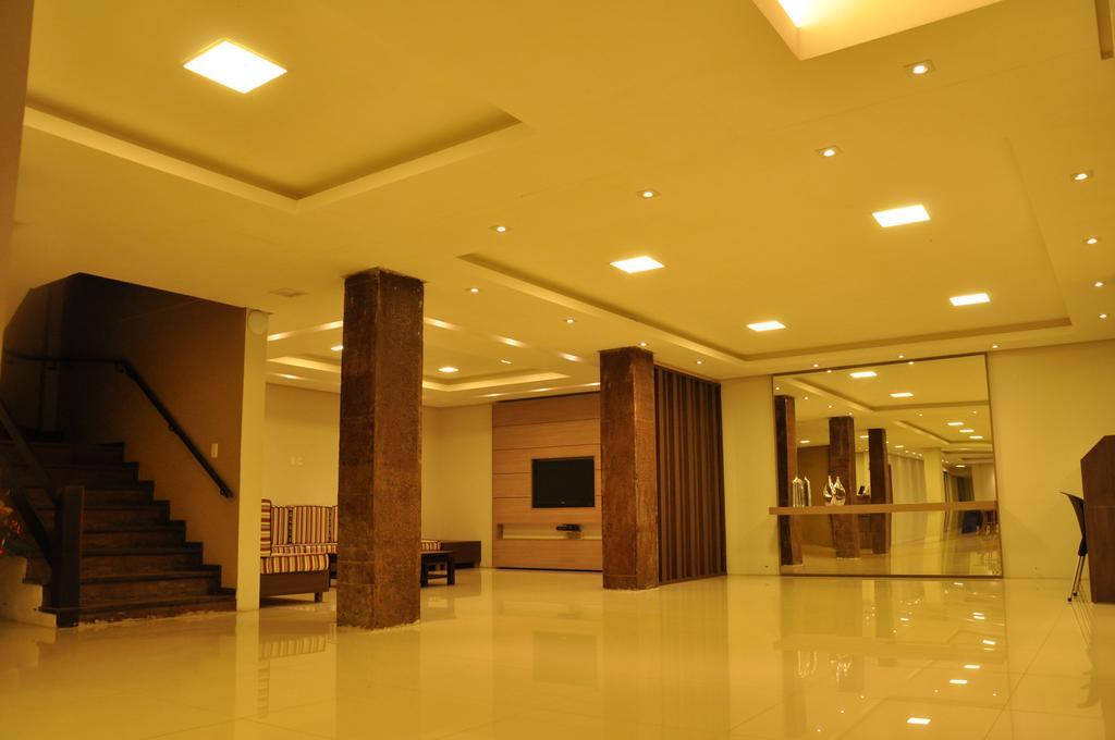 A Furninha Hotel Торес Екстериор снимка